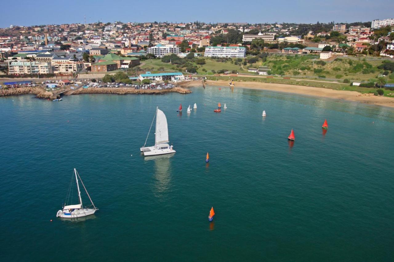 Ocean Breeze Apartment Mossel Bay Exterior photo